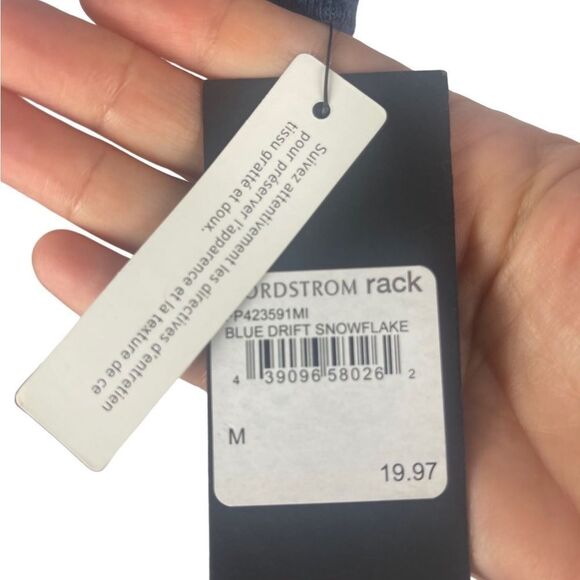 Free Press pj top loungewear blue w snowflake extra soft mat sz M w bonus pants - Picture 7 of 11